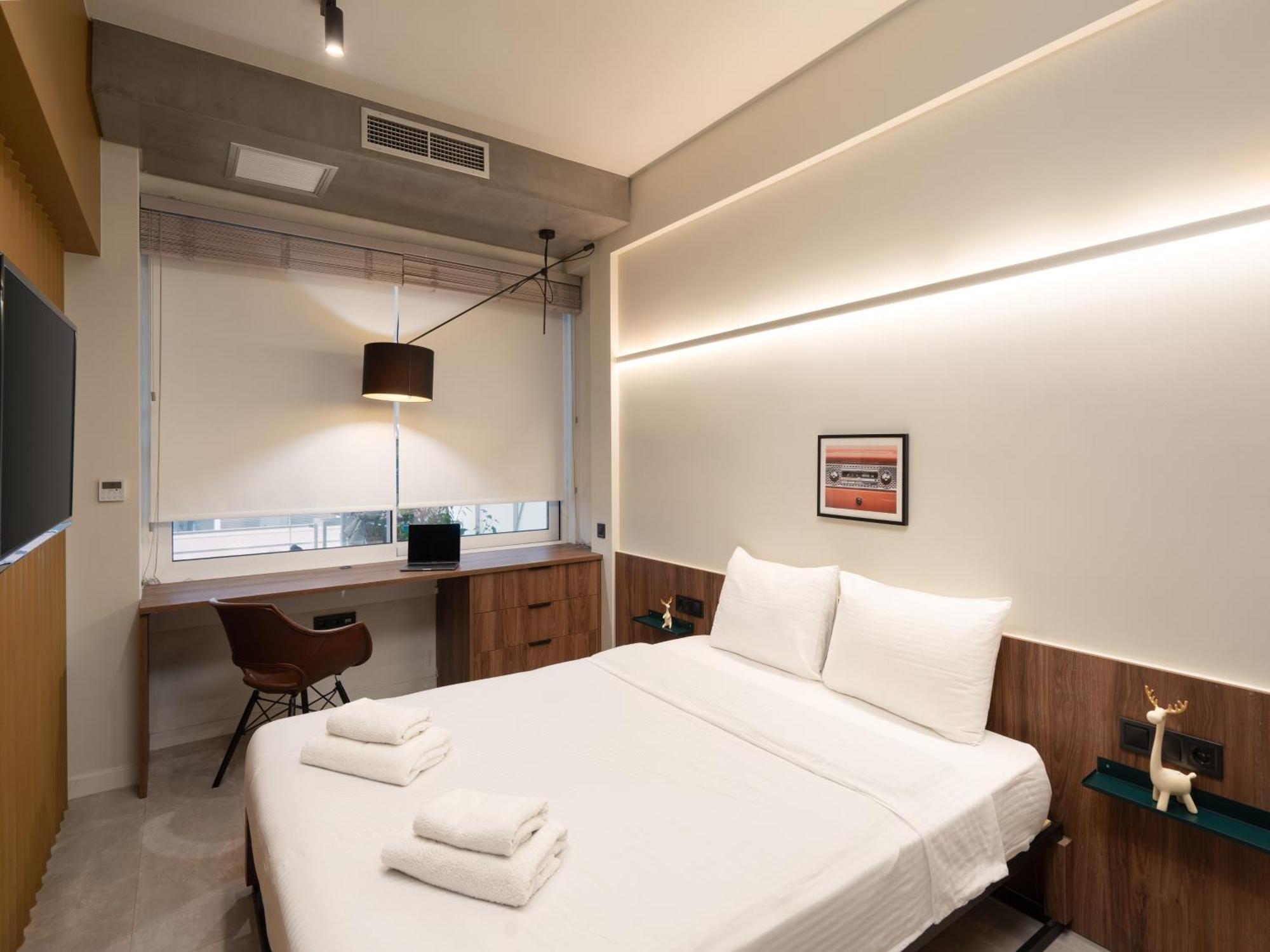 A Place 4U No6 - City Escape With Balcony Lounge & Open Living Space アテネ エクステリア 写真